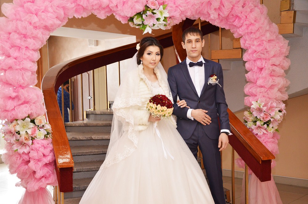 Свадьба Айганым и Казбека Асылбековых в Караганде 14 марта 2015 года